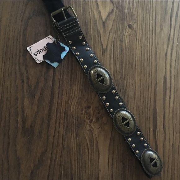 COPY - Lollipops Paris real leather studs belt - Picture 4 of 8